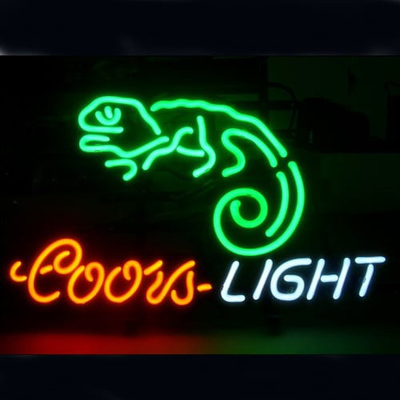 Coors Chameleon Sör Kocsma Nyitva Neontábla