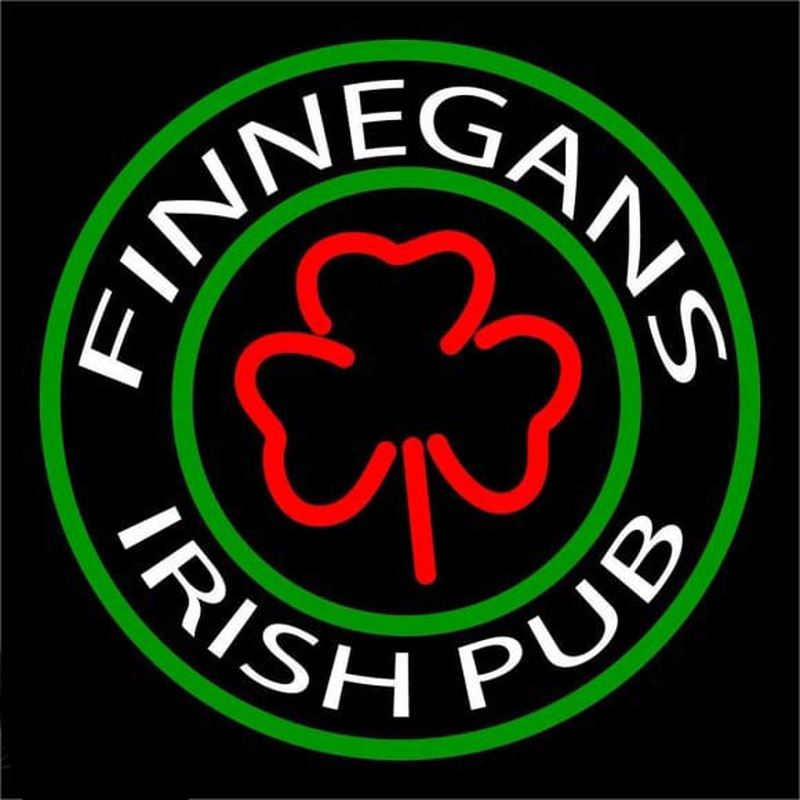 Finnegans Round Te t With Clover Beer Sign Neontábla