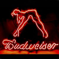 Budweiser Girl Sör Kocsma Nyitva Neontábla