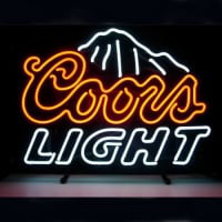 Coors Sör Kocsma Nyitva Neontábla