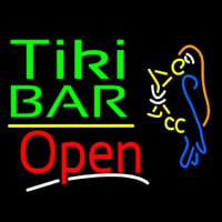 Green Tiki Bar With Parrot Martini Glass Open Neontábla