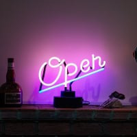 Open Pink Desktop Neontábla