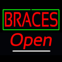 Red Braces Open Neontábla
