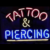 Tattoo and Piercing Parlor Neontábla
